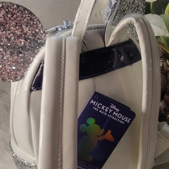 Loungefly Disney Mickey Mouse The Main Attraction Backpack!!!Brand new - Picture 8 of 12